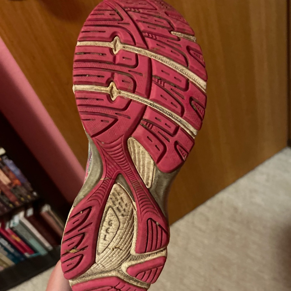 ASICS Athletic Shoes - Picture 3 of 7